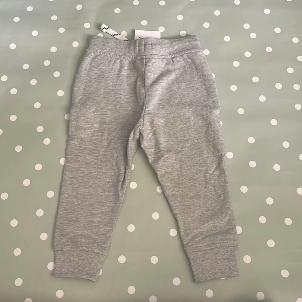 J. Crew Crewcuts Boys fleece sweatpants BB449 Gray XS 4 5